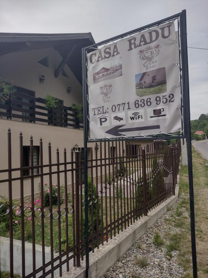 Novaci-StrăiniCasa Raduアパートメント エクステリア 写真